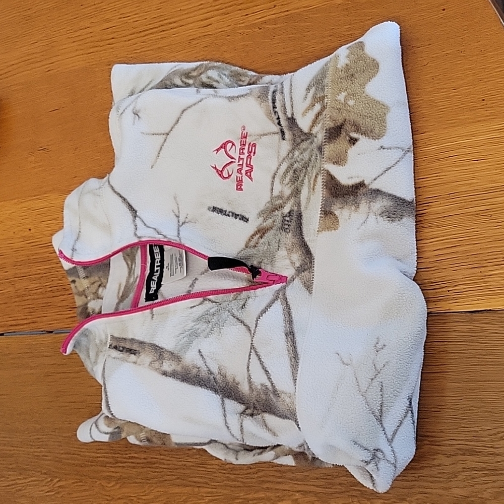 RealTree Women's white camo jacket